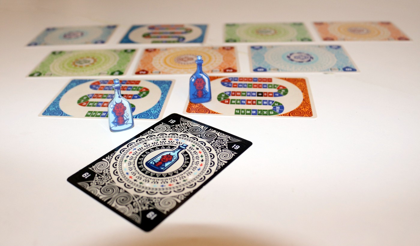 Настольная игра IMP с бутылкой – обзор и цена Board Game List